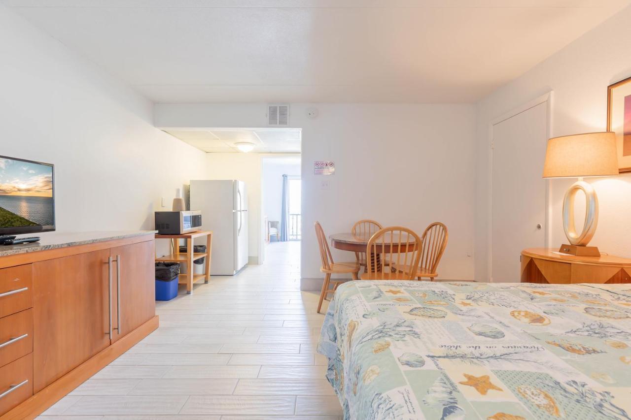 Premiere Motel Wildwood Bagian luar foto