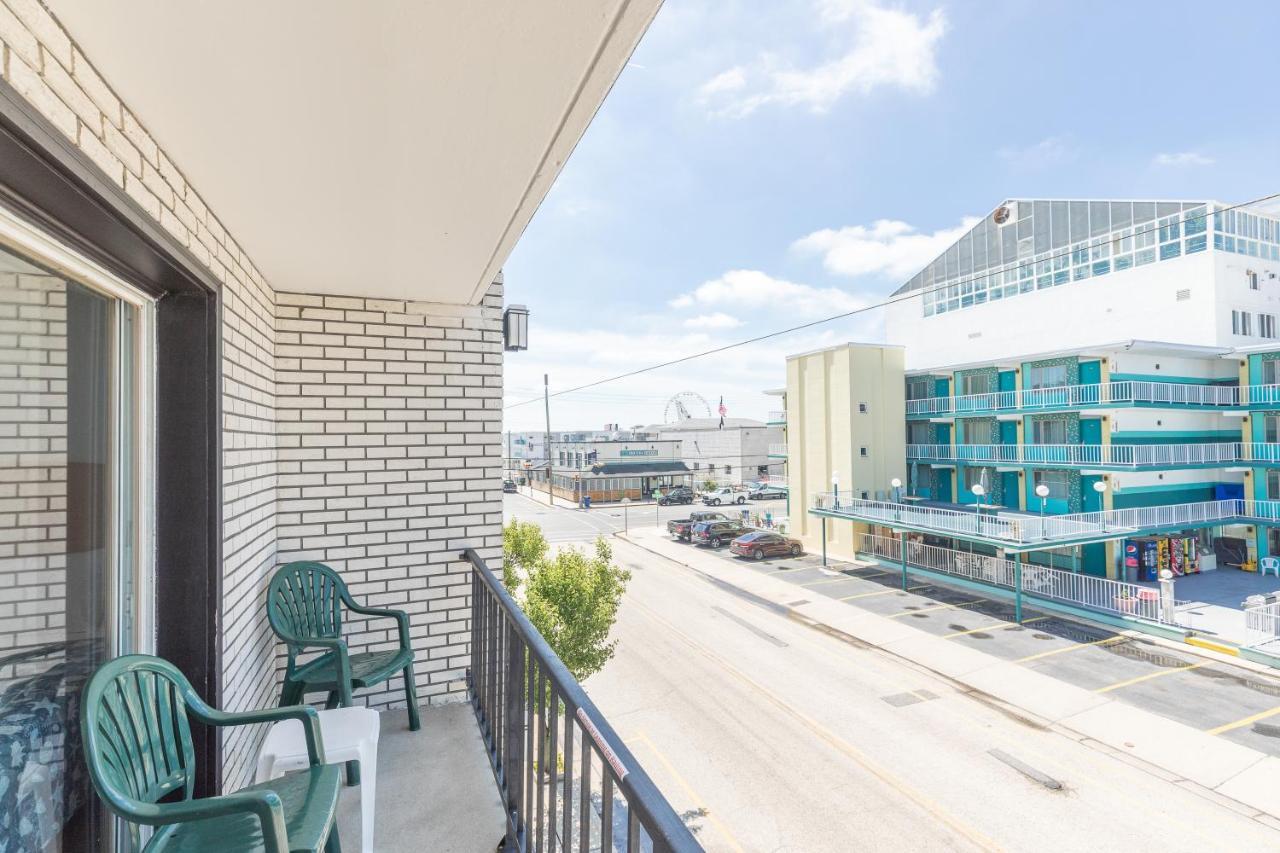 Premiere Motel Wildwood Bagian luar foto